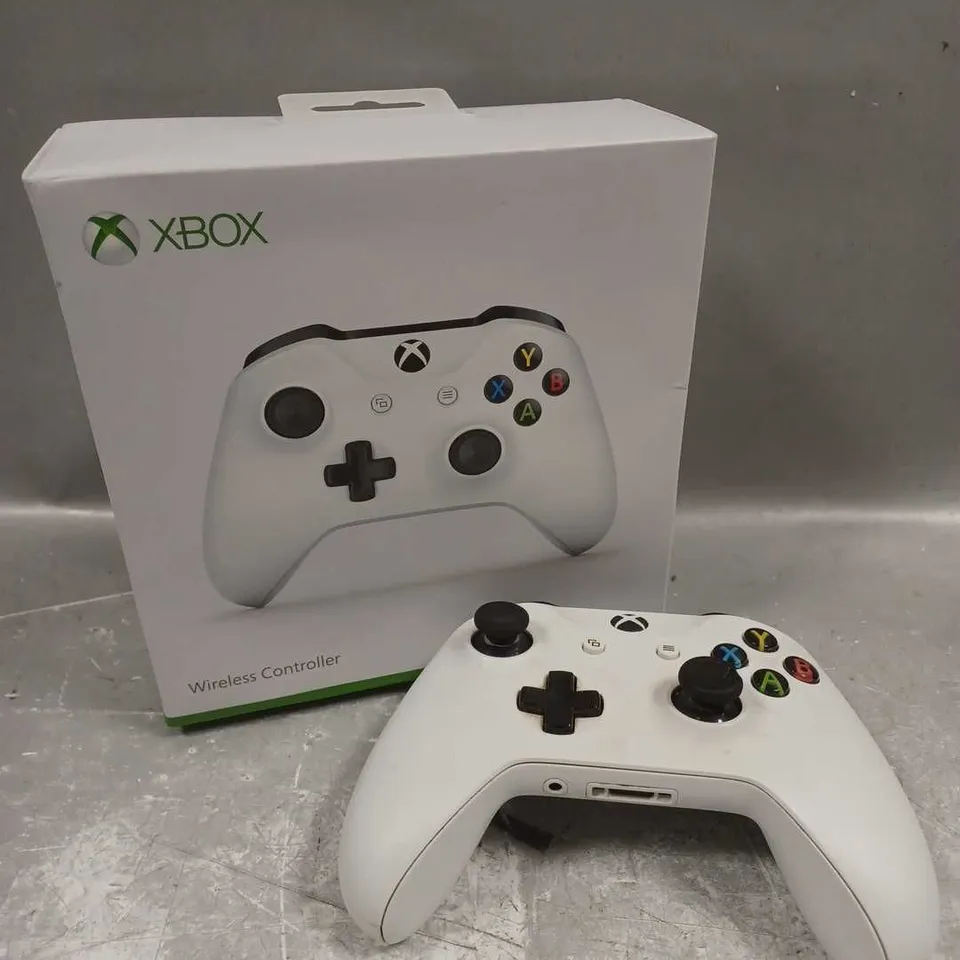 XBOX ONE WIRELESS CONTROLLER 