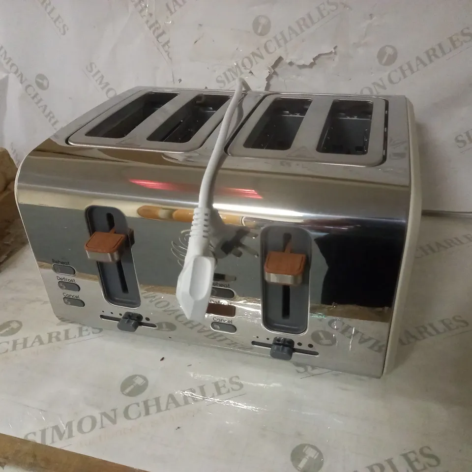 SWAN 4-SLICE NORDIC TOASTER, 1500W, COTTON WHITE [ST14620WHTN]