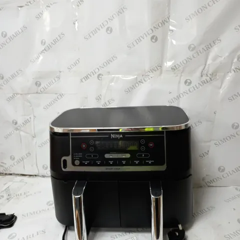 BOXED NINJA FOODI MAX DUAL ZONE 9.5L AIR FRYER AF451UK