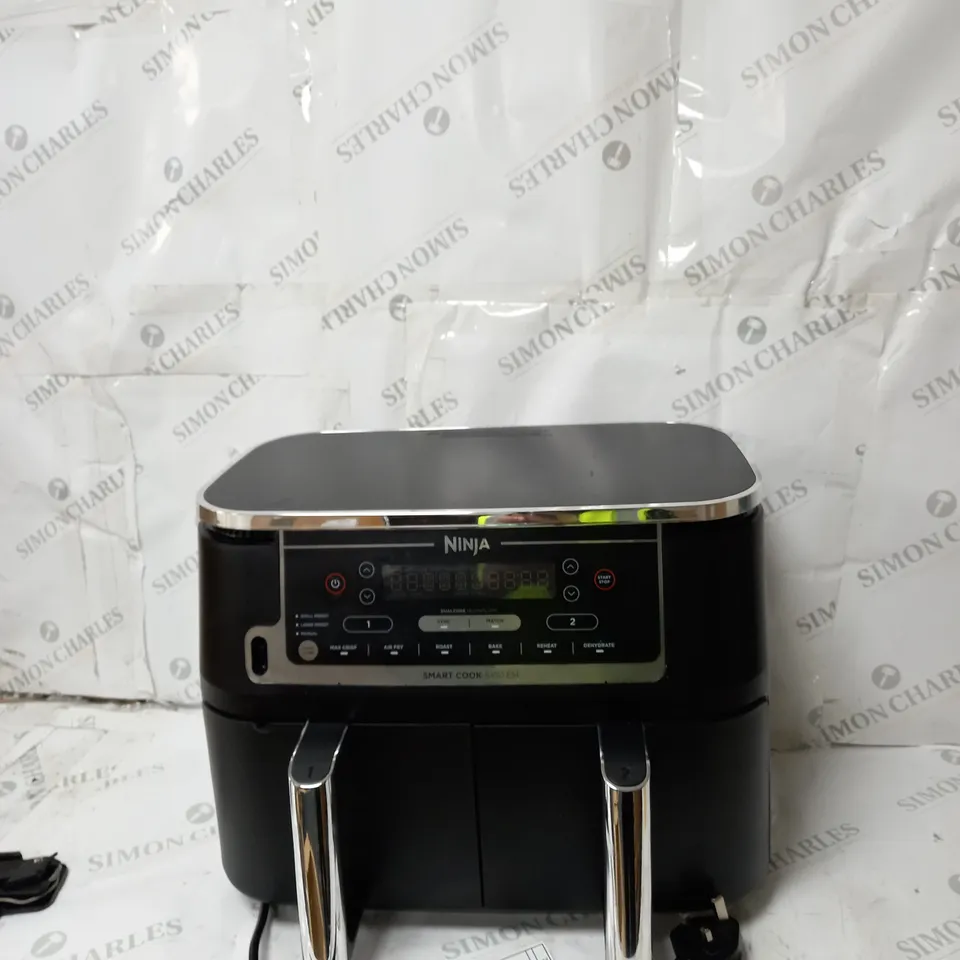 BOXED NINJA FOODI MAX DUAL ZONE 9.5L AIR FRYER AF451UK