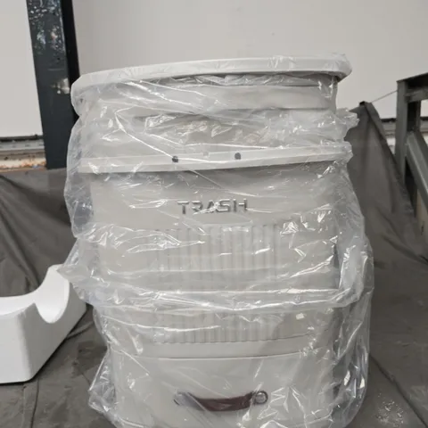 LIFE IDEAS TRASH CAN – WM0677, PLASTIC WASTE BIN, BOXED