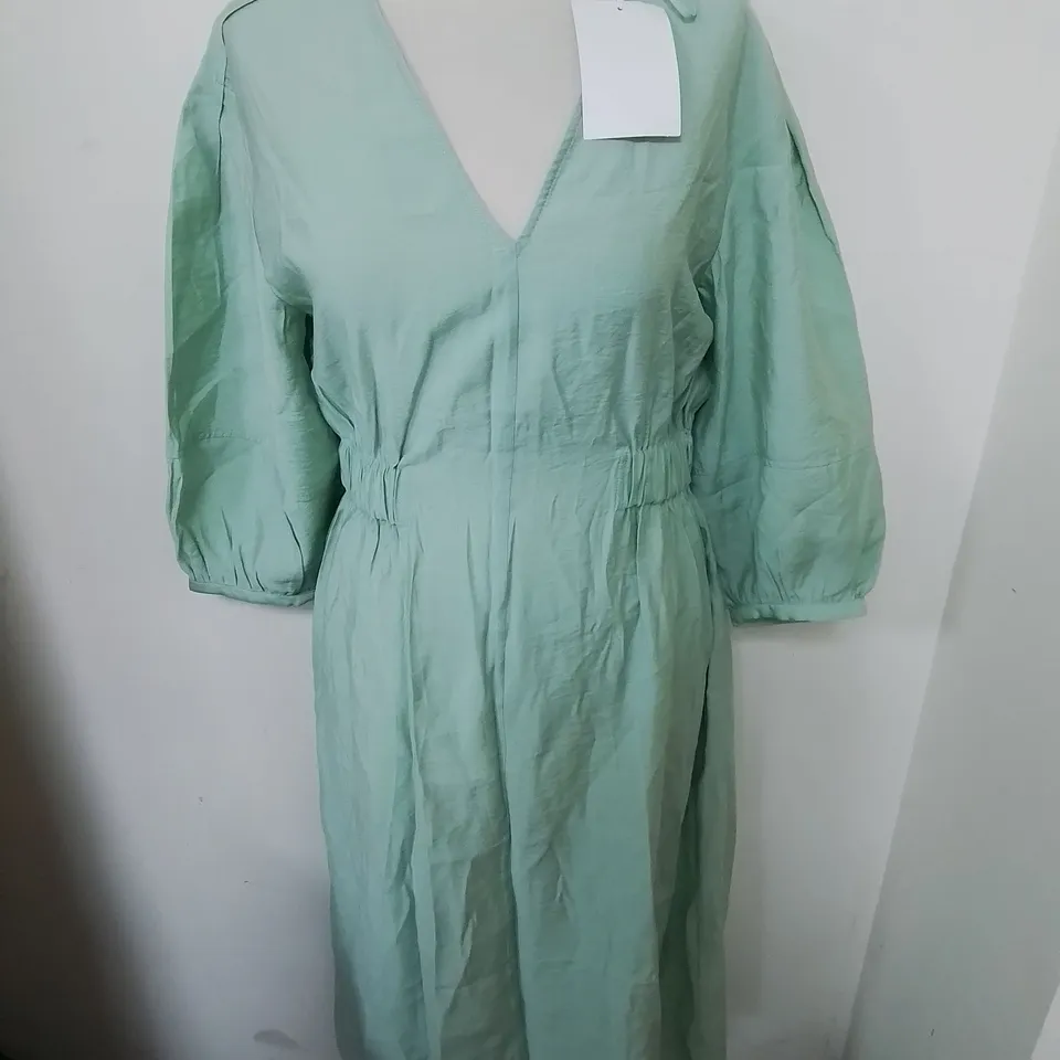 COS MINT GREEN V-NECK DRESS - UK 12