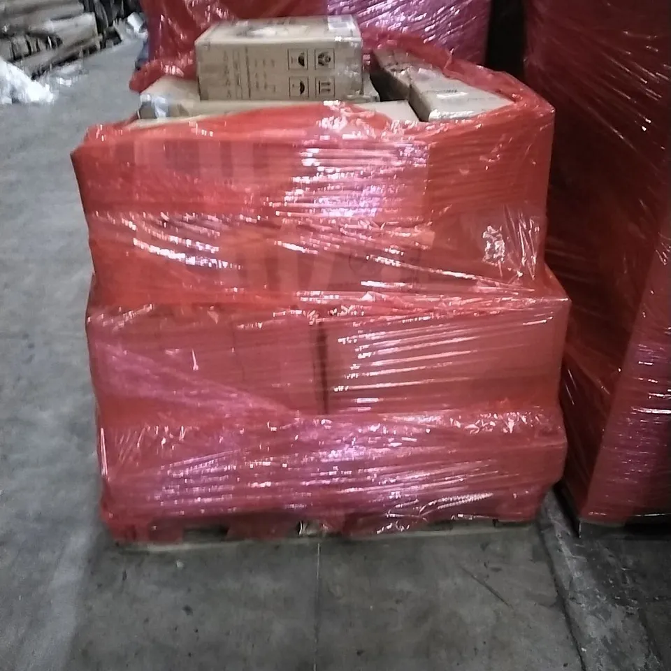 PALLET OF HOUSEHOLD ITEMS TO INCLUDE AIR BED, CHAIR, AUDIO TURNTABLE AND OTHER ASSORTED ITEMS...