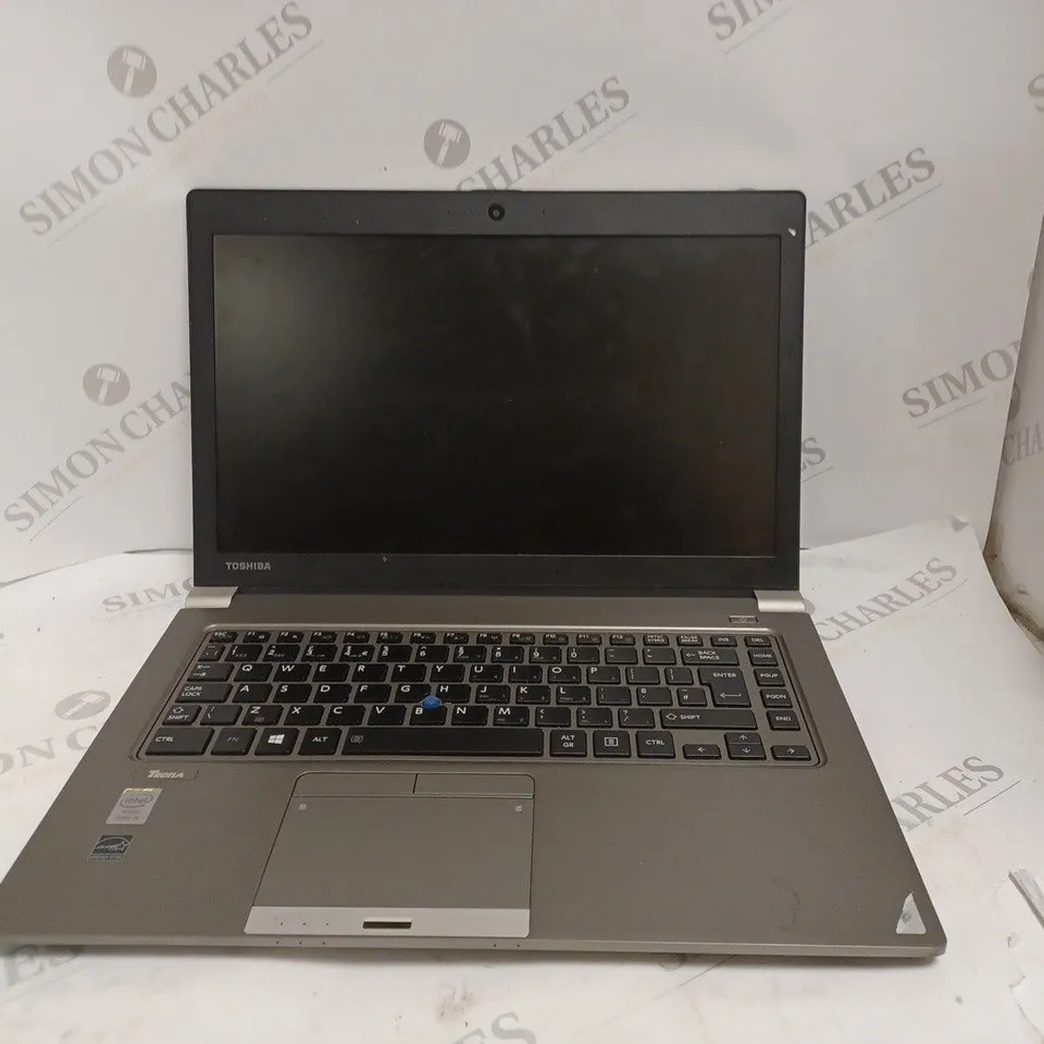TOSHIBA TECRA SERIES LAPTOP 