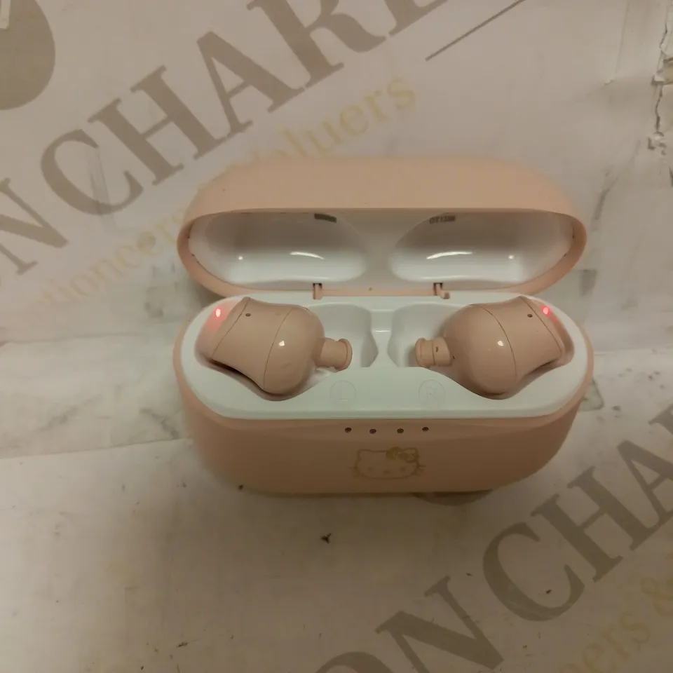 OTL TECHNOLOGIES HELLO KITTY WIRELESS BLUETOOTH V5.0 HEADPHONES