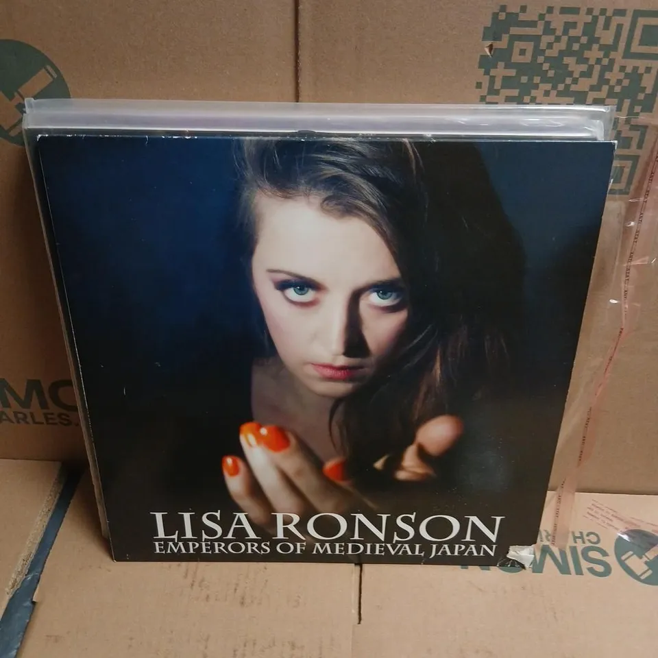 LOT OF APPROXIMATELY 10 ASSORTED VINYL LPS – MIXED ARTISTS (THE SIRENS OF TITAN: APOCALYPSE SESSIONS; LISA RONSON: EMPERORS OF MEDIEVAL JAPAN)