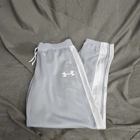 UNDER ARMOUR YOUTH JOGGERS IN SILVER SIZE L