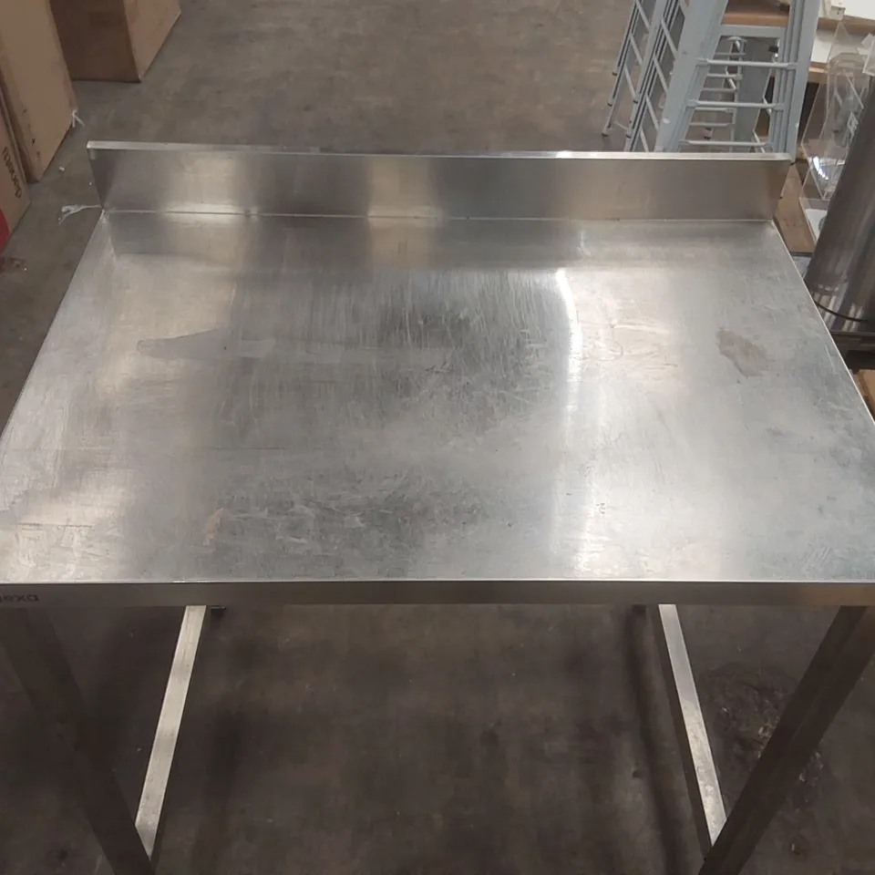 ADEXA COMMERCIAL STAINLESS STEEL WORKTOP
