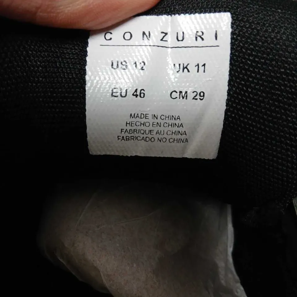CONZURI BLACK HIKING BOOTS – UK 11 (US 12, EU 46)