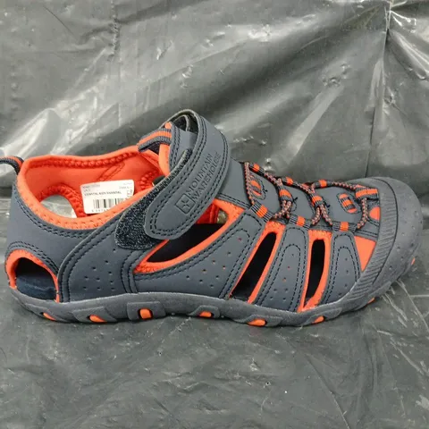 BOXED PAIR OF MOUNTAIN WAREHOUSE COSTAL KIDS SHANDALS - UK SIZE 5