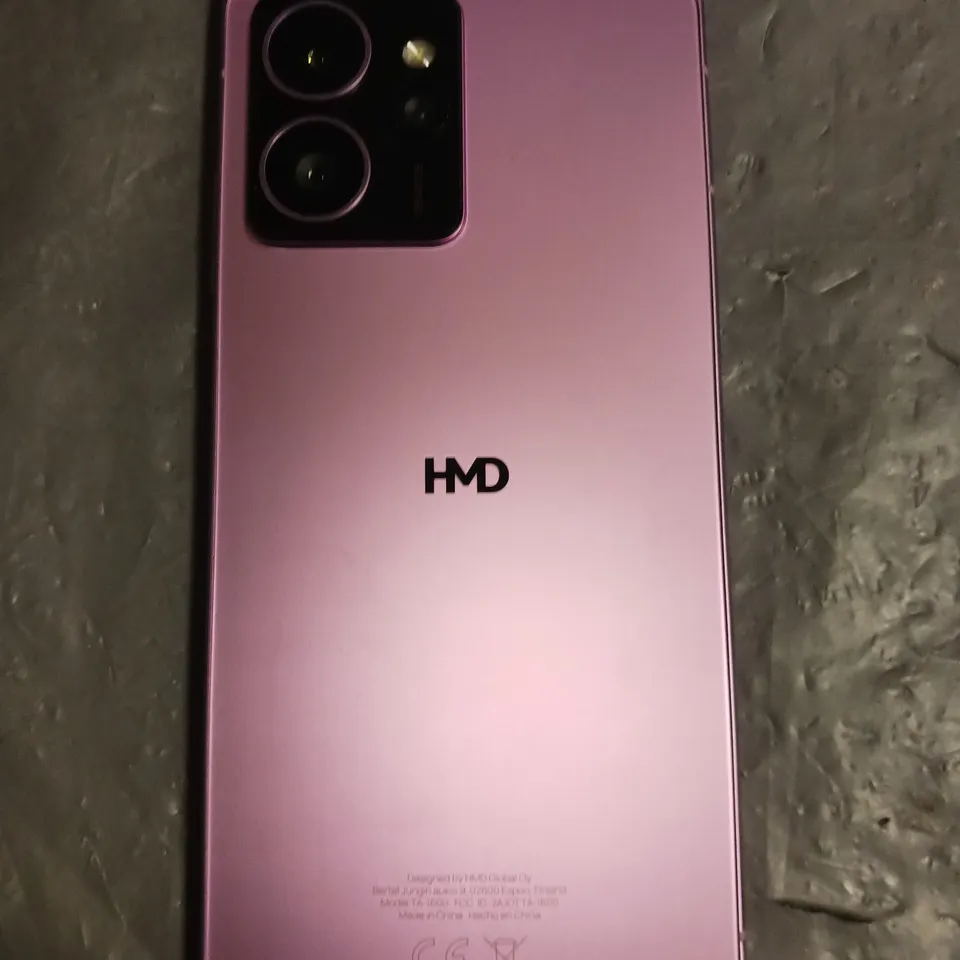 BOXED HMD SKYLINE MOBILE PHONE IN NEON PINK - TA-1600 DS 8/256