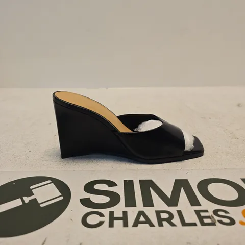 H&M WOMEN’S BLACK LEATHER WEDGE SANDALS – EU 37 (UK 4.5)