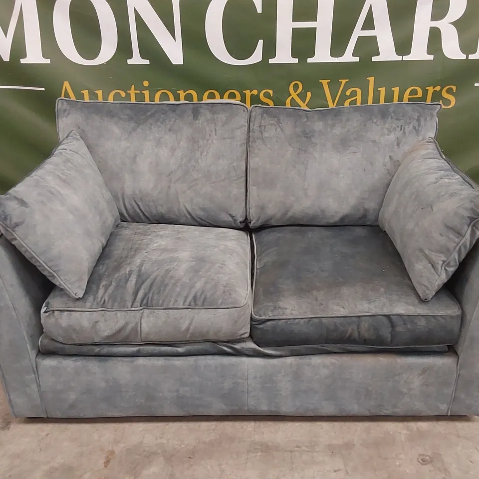 QUALITY DESIGNER AMESBURY LOVE SEAT SOFA BED WITH 2 SIDE CUSHIONS - JADE VELVET