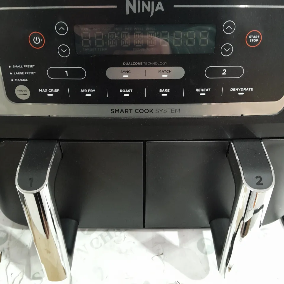BOXED OUTLET NINJA FOODI MAX 9.5L DUAL ZONE SMART COOK AF451UK