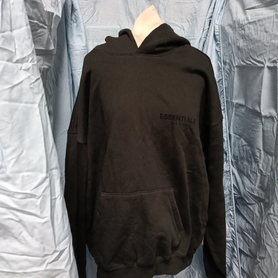 ESSENTIALS FEAR OF GOD HOODIE – BLACK SIZE M
