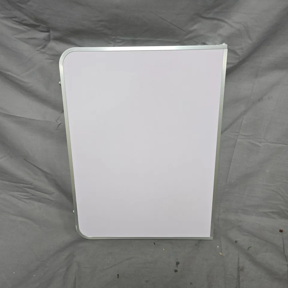 FOLD OUT METAL TRAY IN WHITE