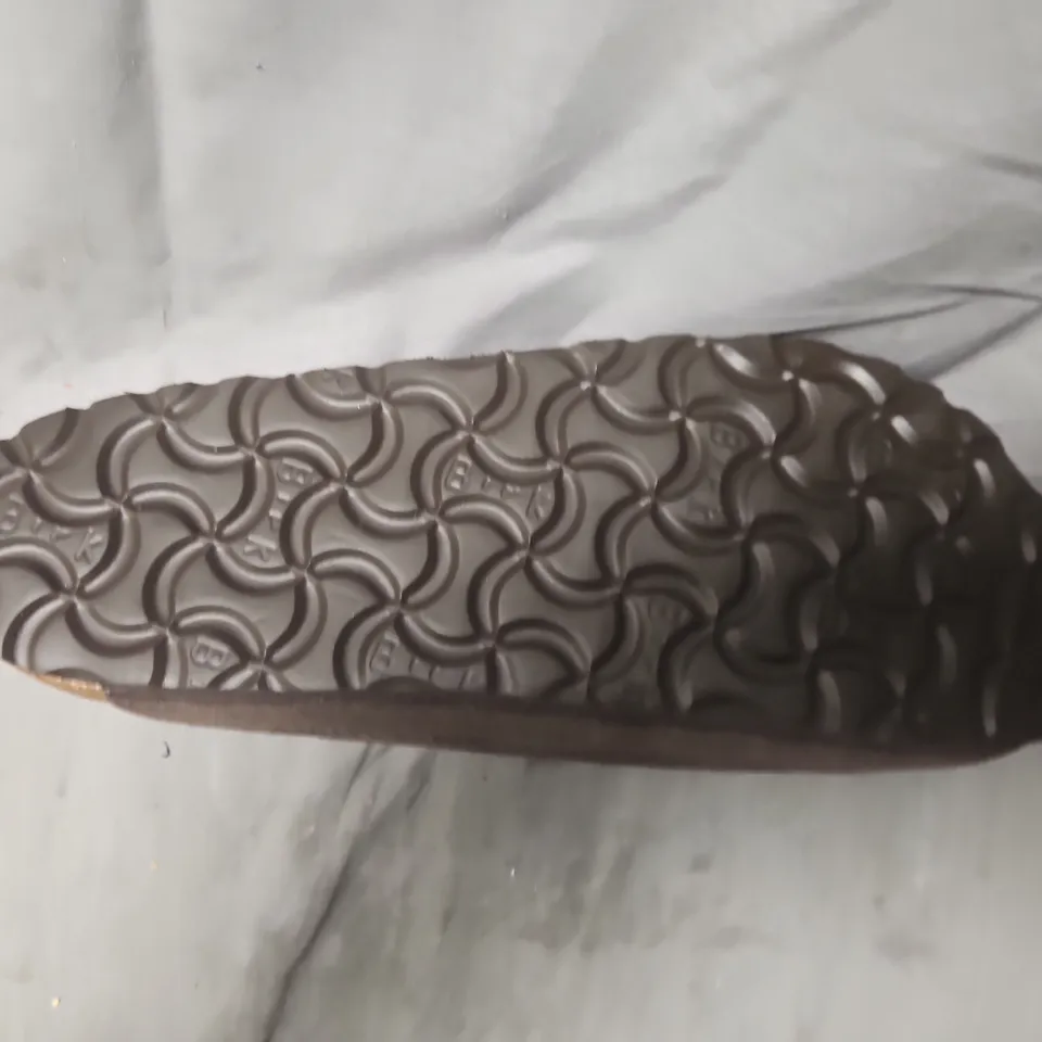 BIRKENSTOCK BOSTON BS CLOGS, DARK BROWN SUEDE, UK 5 (EU 38) – PAIR