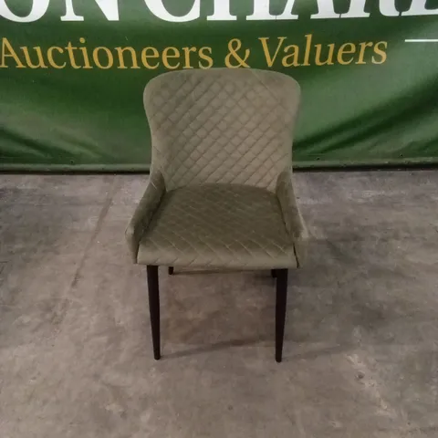 DESIGNER GREEN DIAMOND STITCH VELVET DINING CHAIR