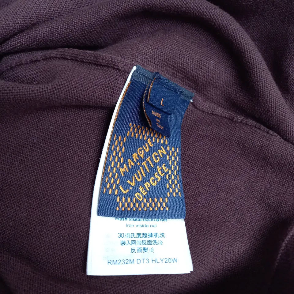 LOUIS VUITTON TRUNK HEAVY WEIGHTED T-SHIRT - LARGE