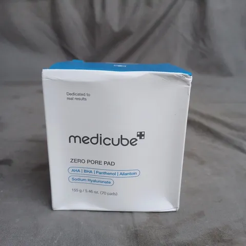 MEDICUBE ZERO PORE PADS X 70 PADS