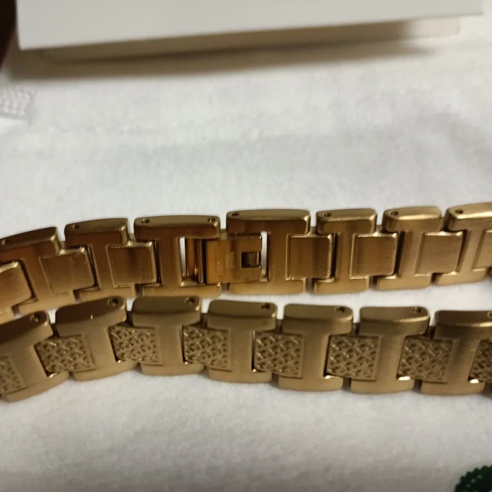 LACOSTE GOLD-TONE STAINLESS STEEL BRACELET WITH CROCODILE LOGO