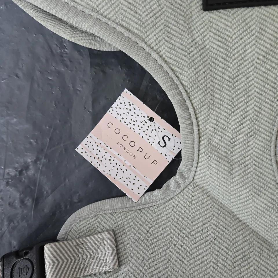 COCOPOP LONDON DOG HARNESS VEST – SIZE S, GREY HERRINGBONE
