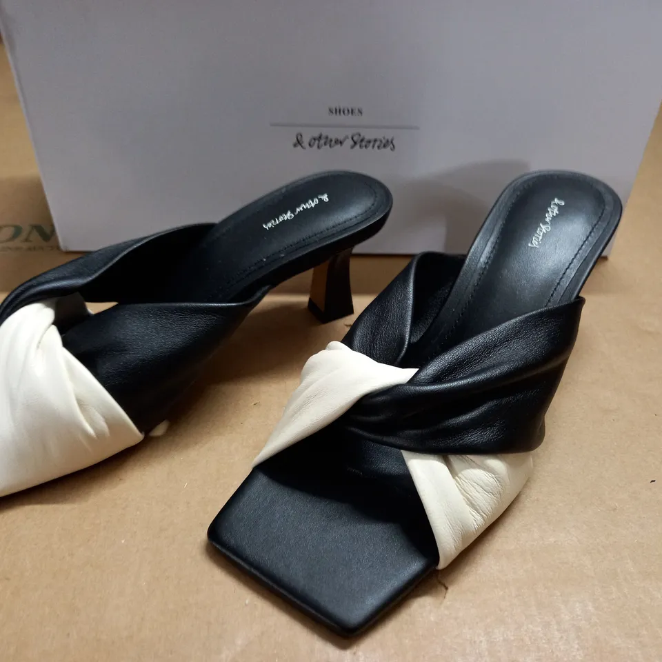 & OTHER STORIES HEELED SANDALS - UK 4
