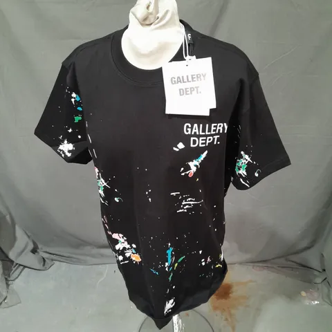 GALLERY DEPT PRINTED TSHIRT IN BLACK SIZE M