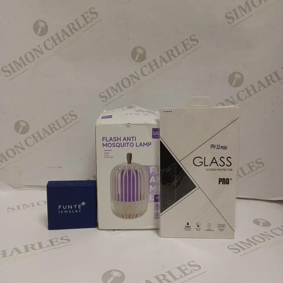 BOX OF APPROX 20 ASSORTED ITEMS TO INCLUDE FUNTE JEWELRY NECKLESS, USB ANTI MOSQUITO LAMP, GLASS SCREEN PROTECTOR, ETC. 