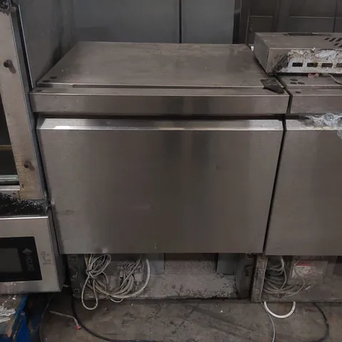 WILLIAMS H5UCR290R1 COMMERCIAL FRIDGE