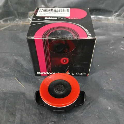 APPROXIMATELY 30 BOXED OUTDOOR WARNING LIGHTS
