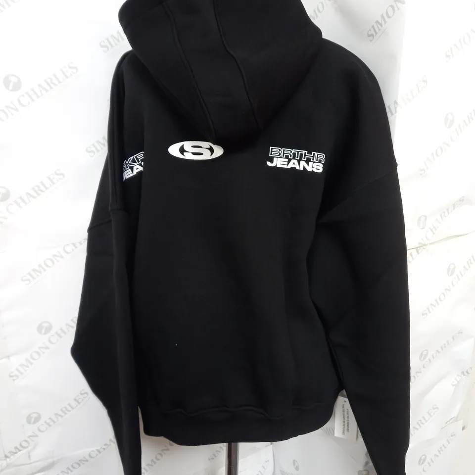 SEEKERS EMBROIDERED STATEN LOGO HOODIE IN BLACK SIZE L