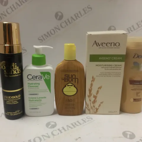 LOT OF ASSORTED COSMETIC ITEMS TO INCLUDE CERA VE, SUN BUM AND AVEENO