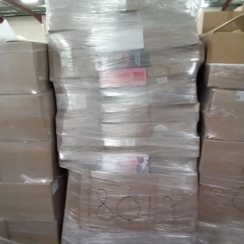 PALLET OF ASSORTED ROLLER SKATES