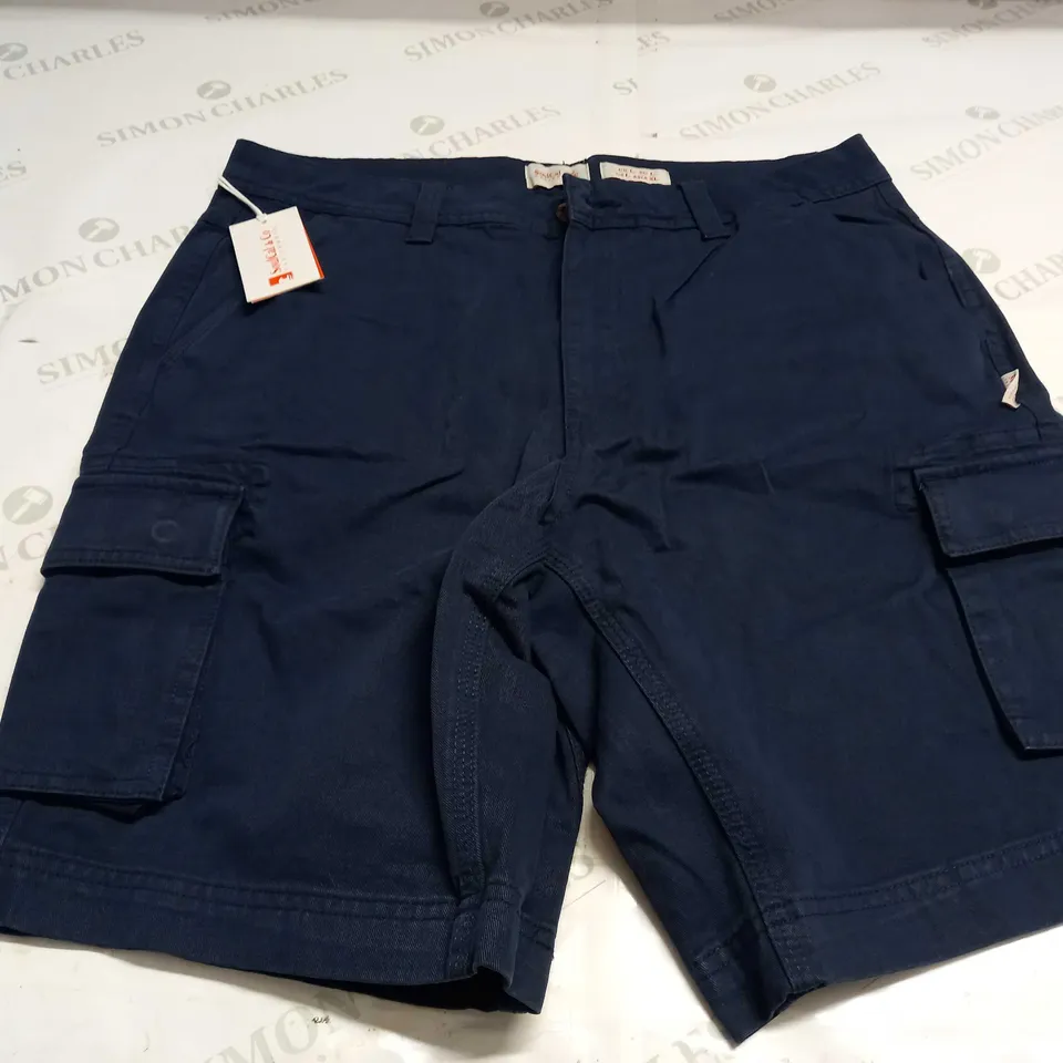 SOULCAL & CO UTILITY SHORTS IN NAVY - LARGE