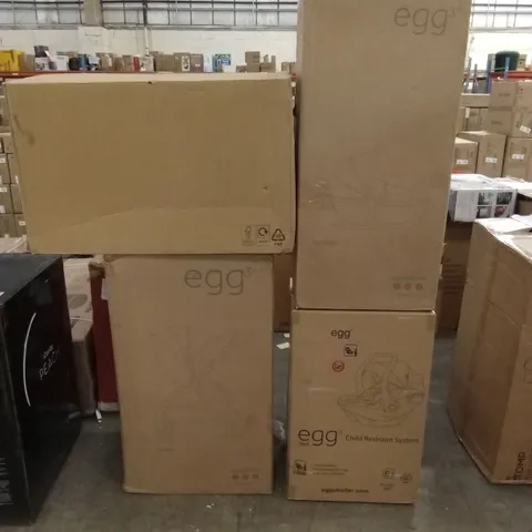 BOXED EGG³ STROLLER SET TO INCLUDE; STROLLER, CARRYCOT, CAR SEAT AND BASE, ACCESSORIES (4 BOXES)
