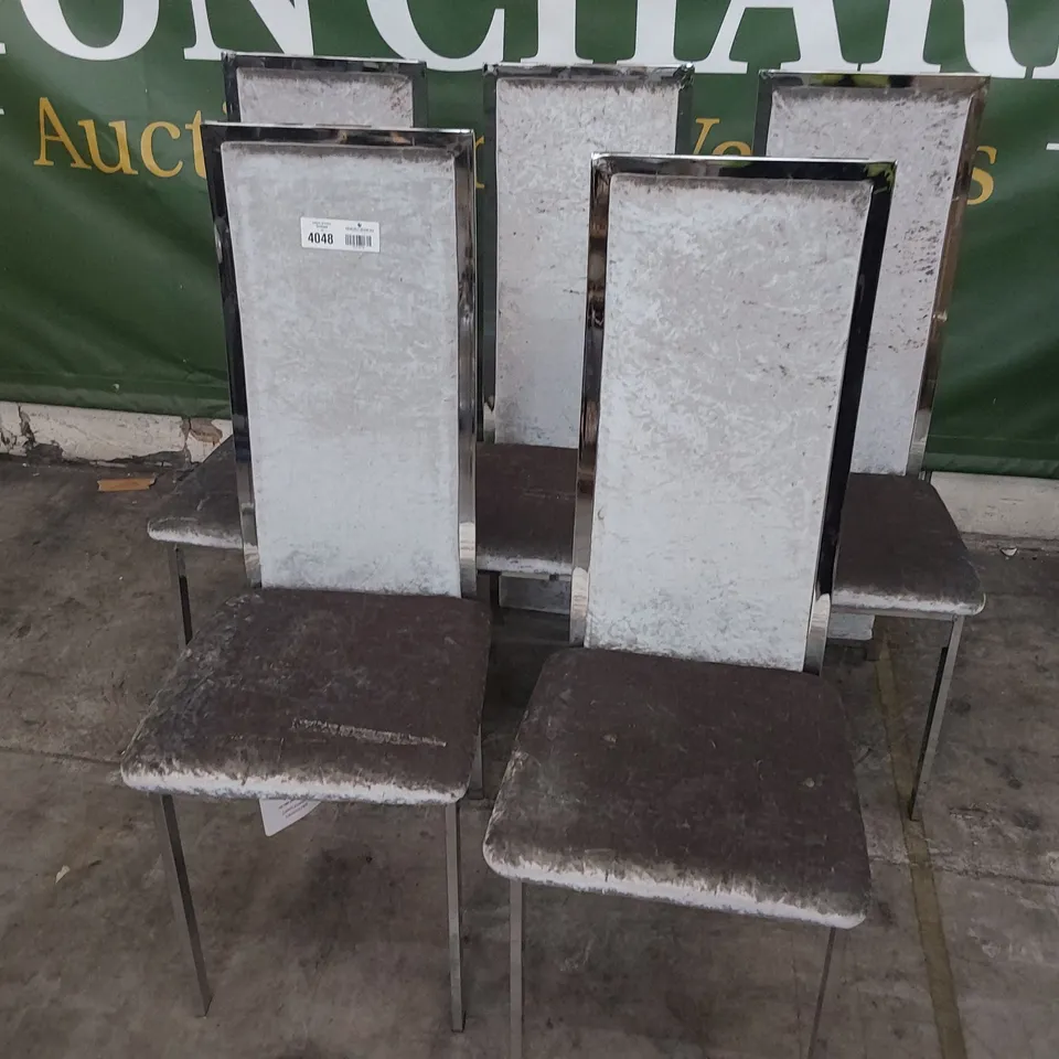 SET OF 5 DESIGNER UPHOLSTERED DINING CHAIRS PLUSH SILVER FABRIC, CHROME FAMES