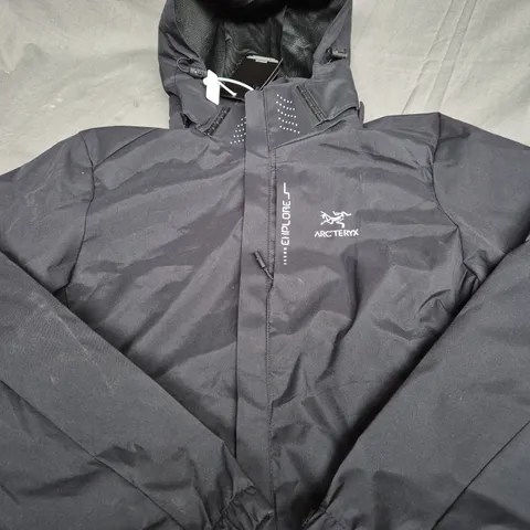 ARC'TERYX EXPLORE JACKET SIZE M 