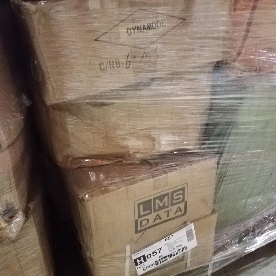 PALLET CONTAINING ASSORTED PRODUCTS INCLUDING POWER SUPPLIES & AC POWER CABLES
