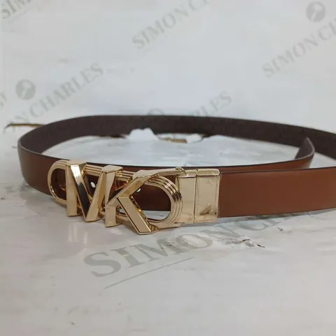 MICHAEL KORS TWIST REVERSIBLE BELT - LARGE