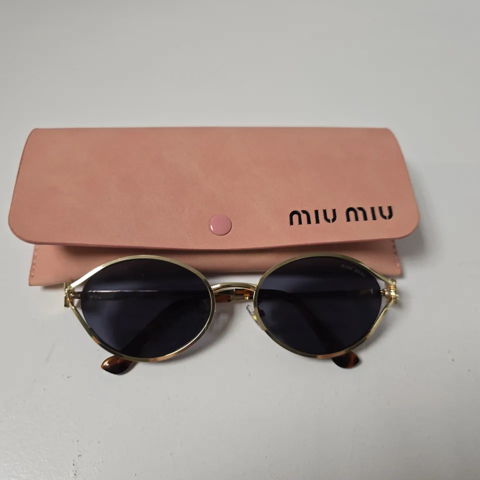 MIU MIU SMU 52 SHADES