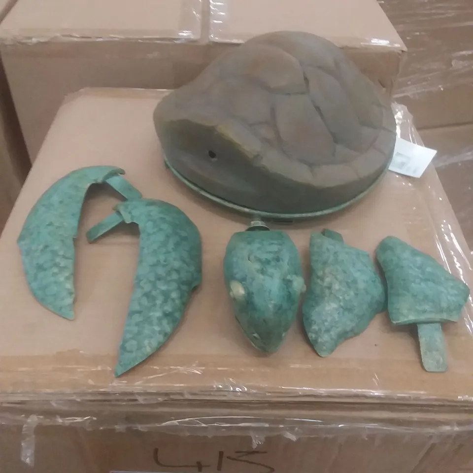 BRAND NEW BOXED SMALL STONE TURTLE