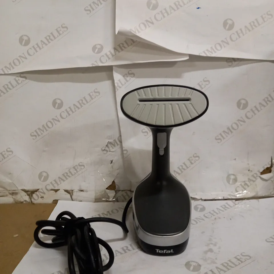 TEFAL ACCESS STEAM+ HANDHELD GARMENT/CLOTHES STEAMER