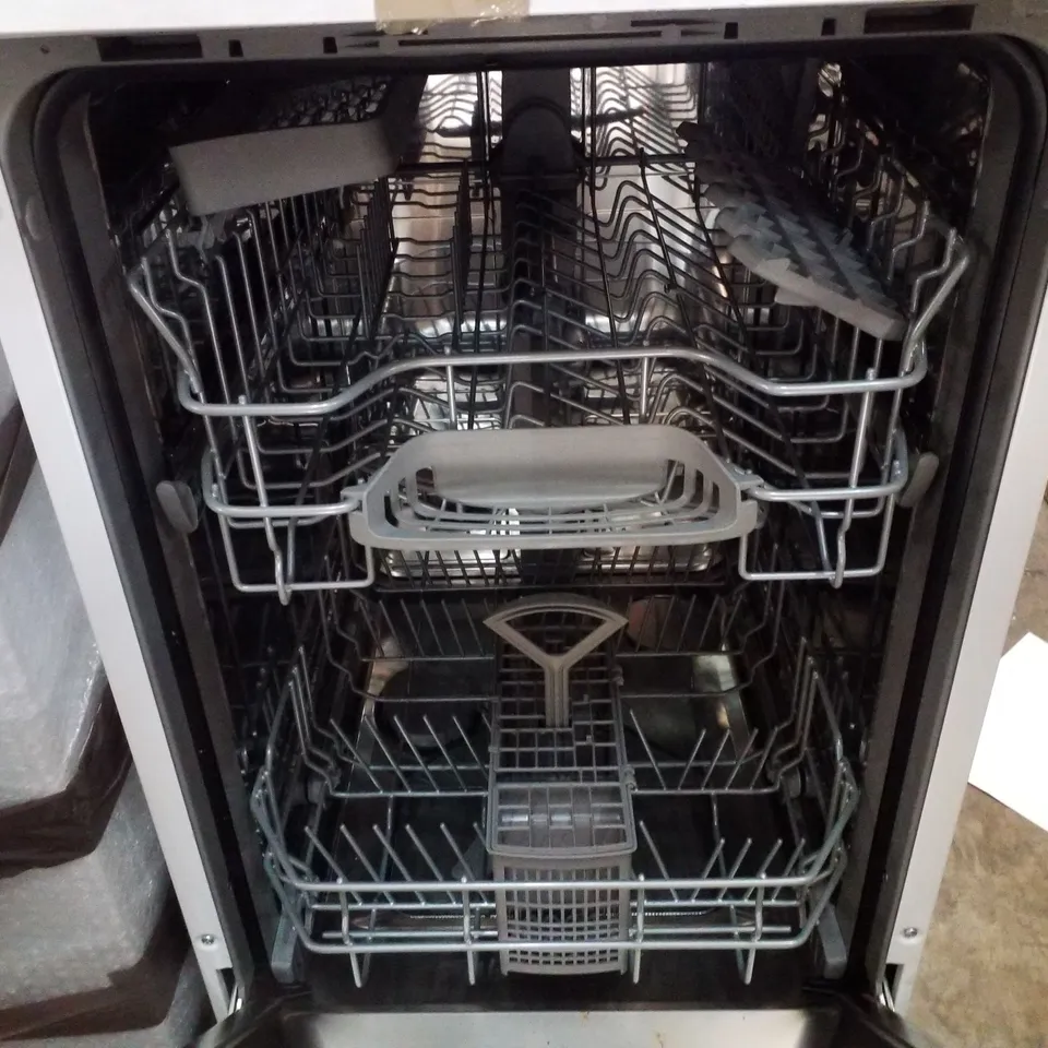 BOSCH SPS2IKW04G SLIMLINE DISHWASHER