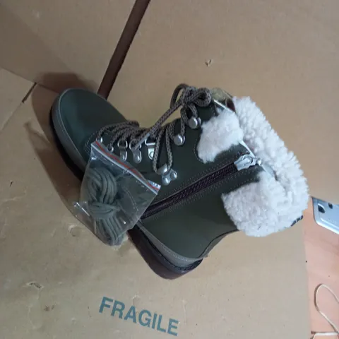 EMU OKAB WATERPROOF BOOT