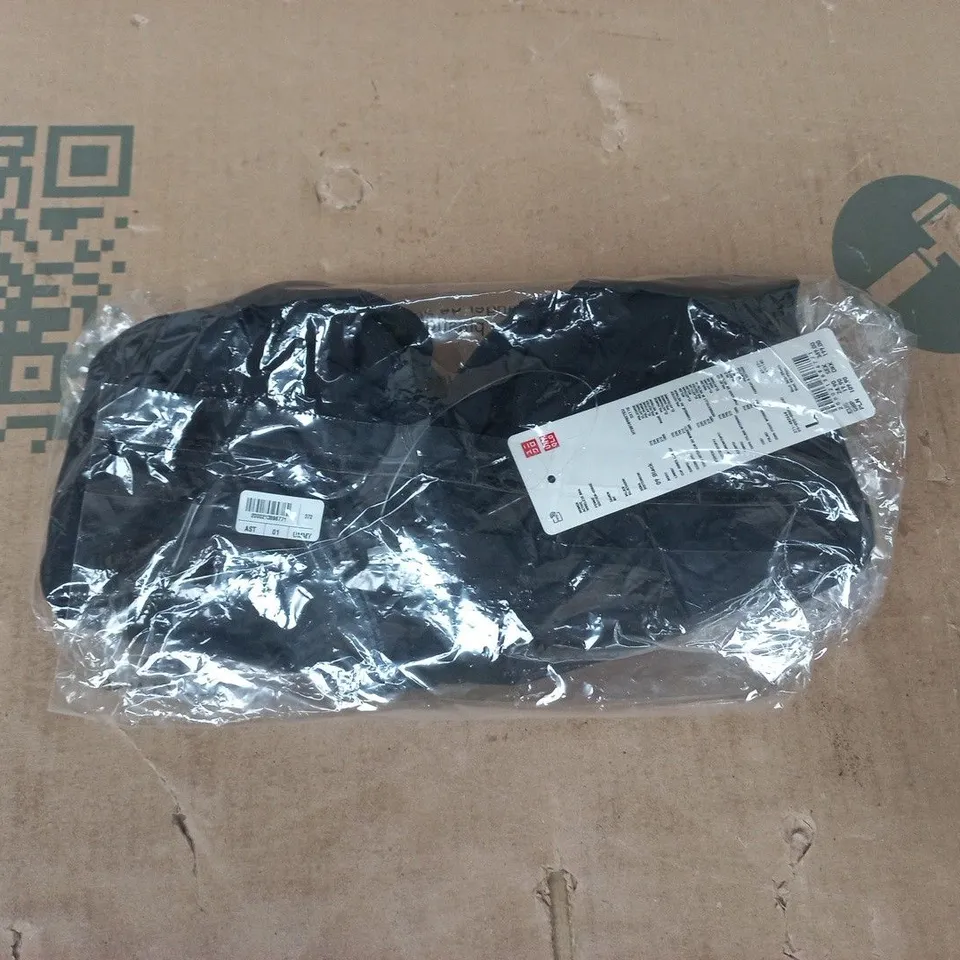 BAGGED UNIQLO WOMEN'S ACTIVE WIRELESS BRA IN BLACK SIZE LARGE