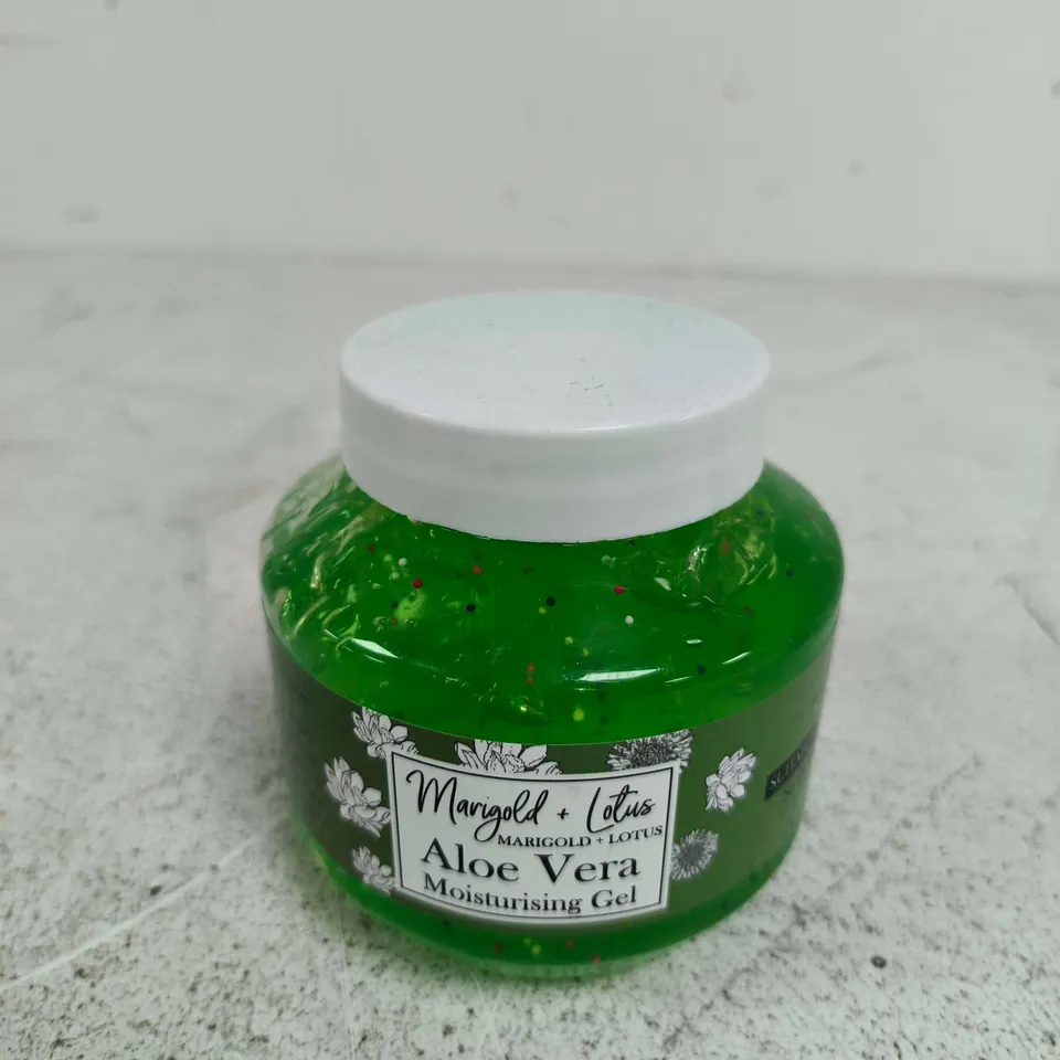 BOX OF APPROXIMATELY 15 ASSORTED ITEMS INCLUDING JAIPUR FRAGRANCES, ALOE VERA MOISTURISING GEL AND PHILLIPS LITHIUM BATTERIES