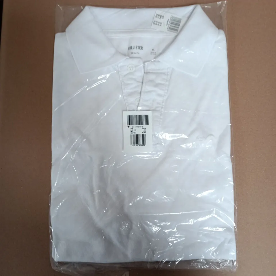 BAGGED HOLLISTER SLIM FIT POLO SHIRT IN WHITE - XL
