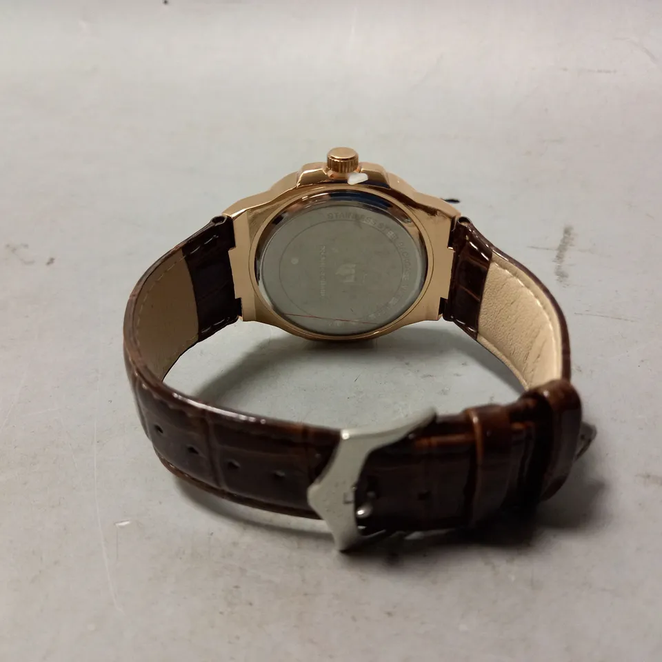 MENS FRANK SCHMIDT WATCH WITH TEXTURED DIAL AND LEATHER STRAP