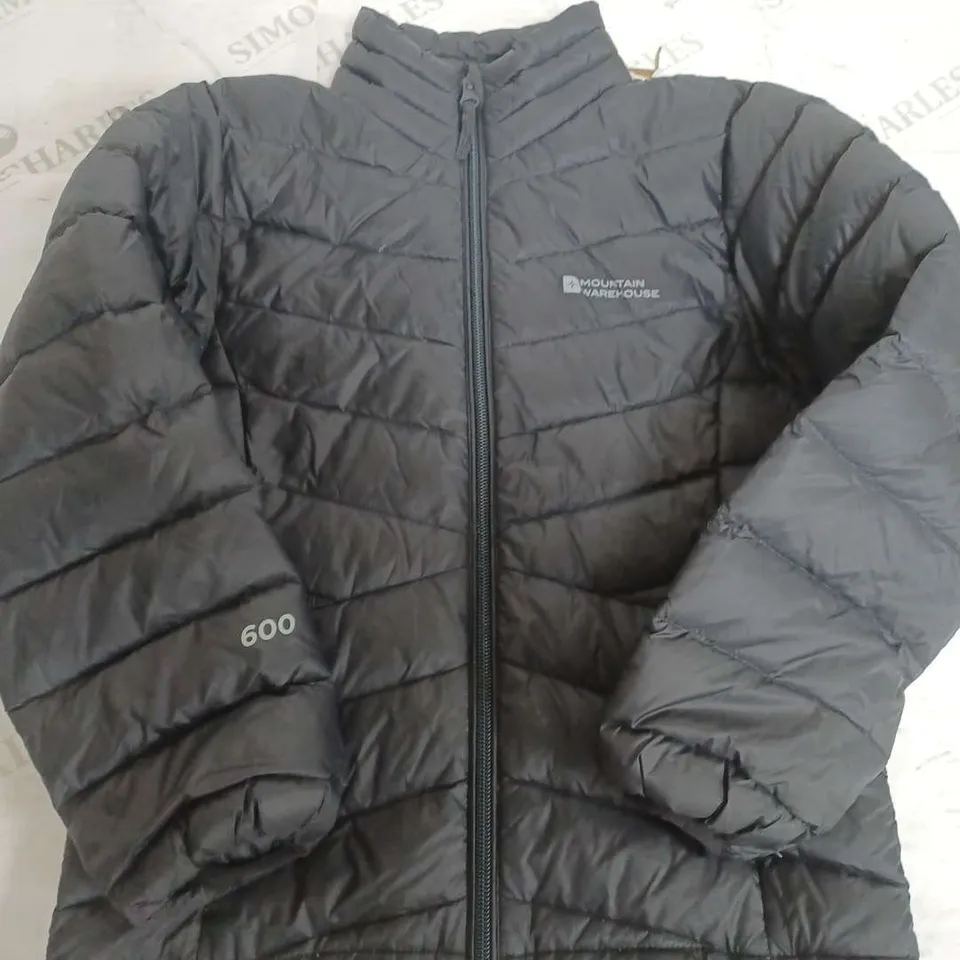MOUNTAIN WAREHOUSE BLACK PADDED JACKET - 7-8 YEARS